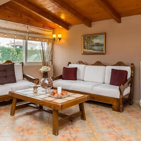 Garden Star Villa