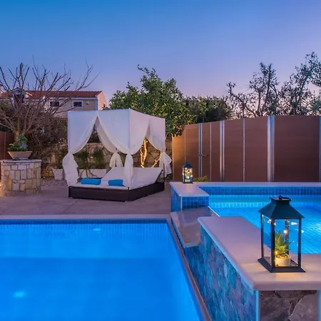 Villa Garden Star