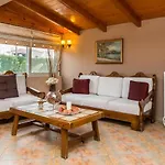 Garden Star Villa